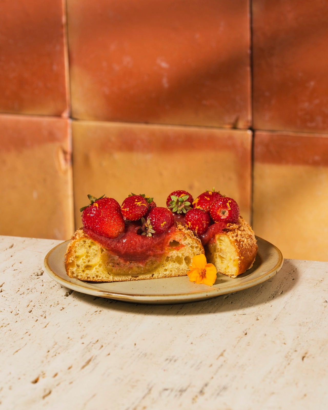 Seasonal tart, split