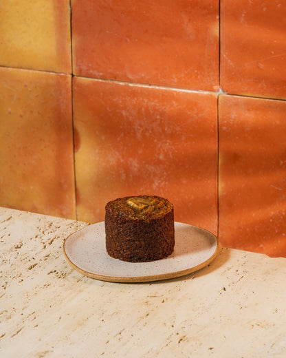 Bananas foster cakelet