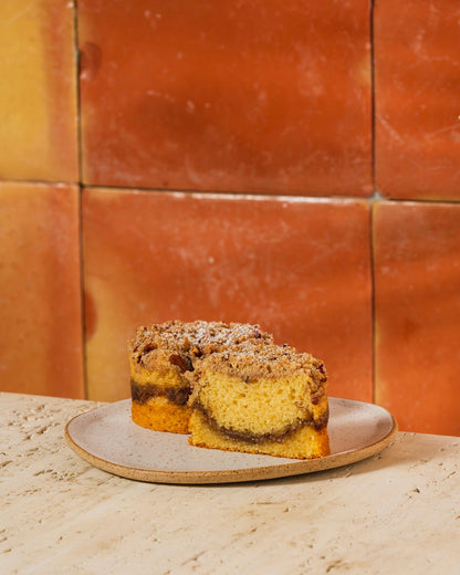 Coffee cake cakelet, cut